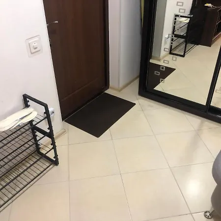 Апартаменты В Новом Доме Рядом С Центром Apartment